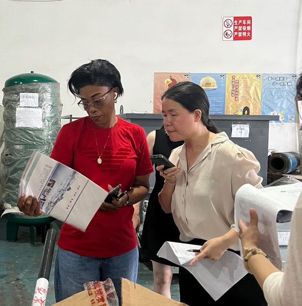 非洲科特迪瓦客戶到廠驗收設(shè)備，生活污水案例